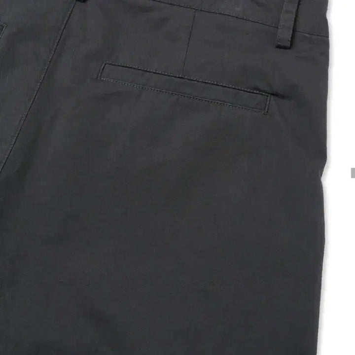 [SOLD OUT] 인템포무드-새들 커브드 치노 팬츠(차콜/L)