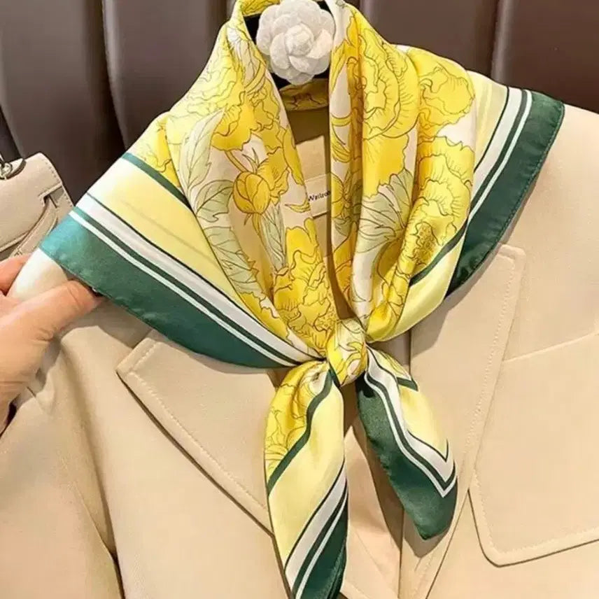 [SOLD OUT] 플라워 프린트 스카프 (새상품)