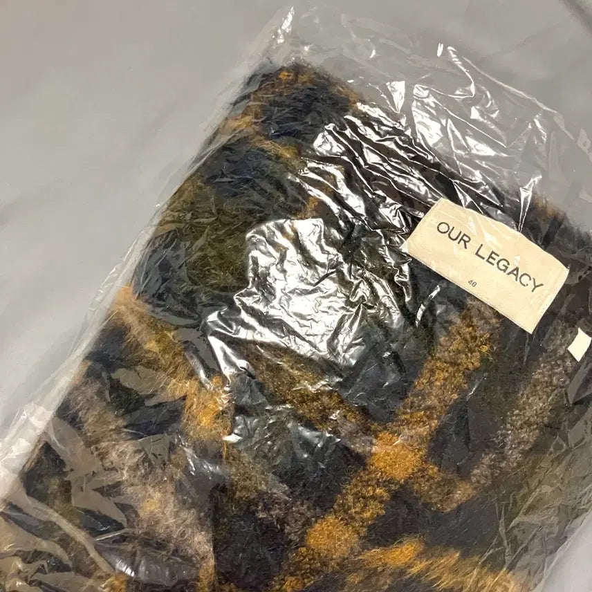 [SOLD OUT] (48) 아워레가시 17FW 체크 모헤어 가디건