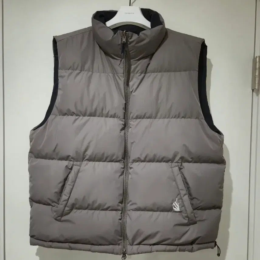 [BUNJANG] Nautica 83 Flag Yacht Reversible Down Vest / [노티카] 83플래그 요트 리버시블 다운베스트 L