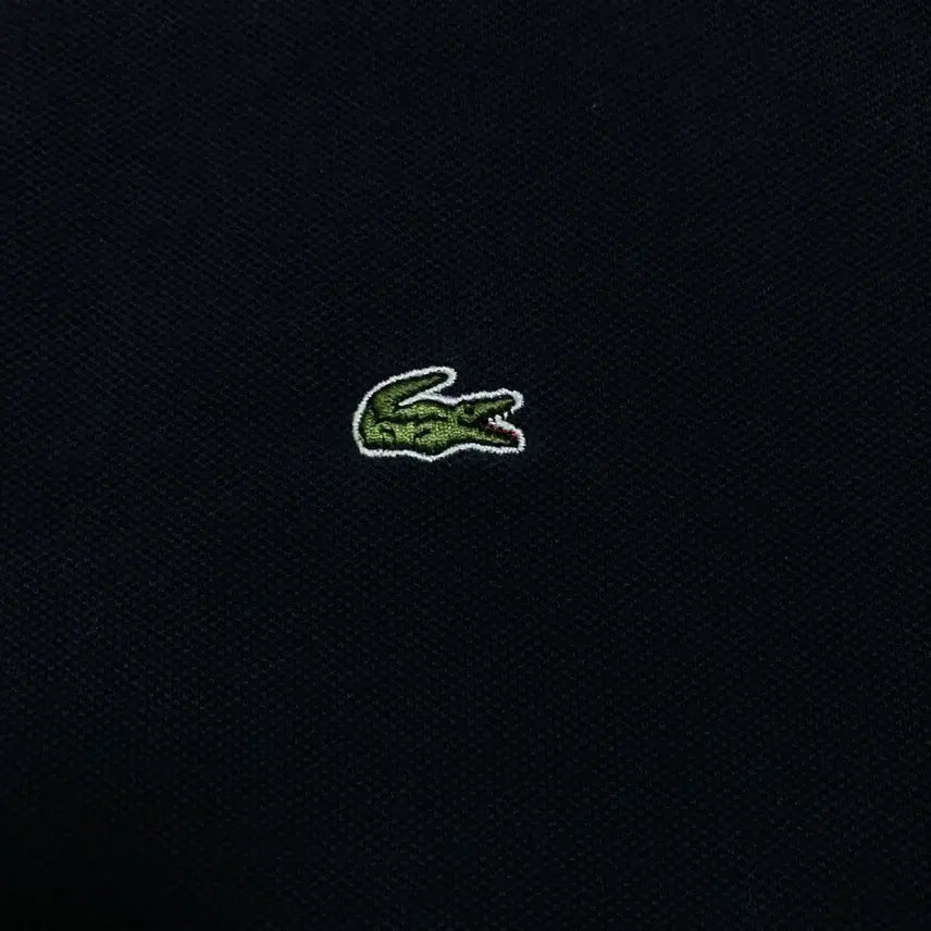 [SOLD OUT] 라코스테 스몰 로고 블랙 미니멀 카라 반팔티