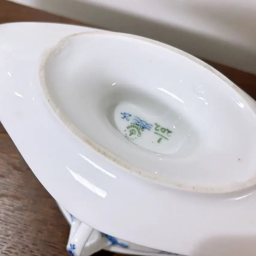 [BUNJANG] Copenhagen Old 25 Artist Gravy Boat / 코펜 올드 25번작가 레어템 그레이비보트