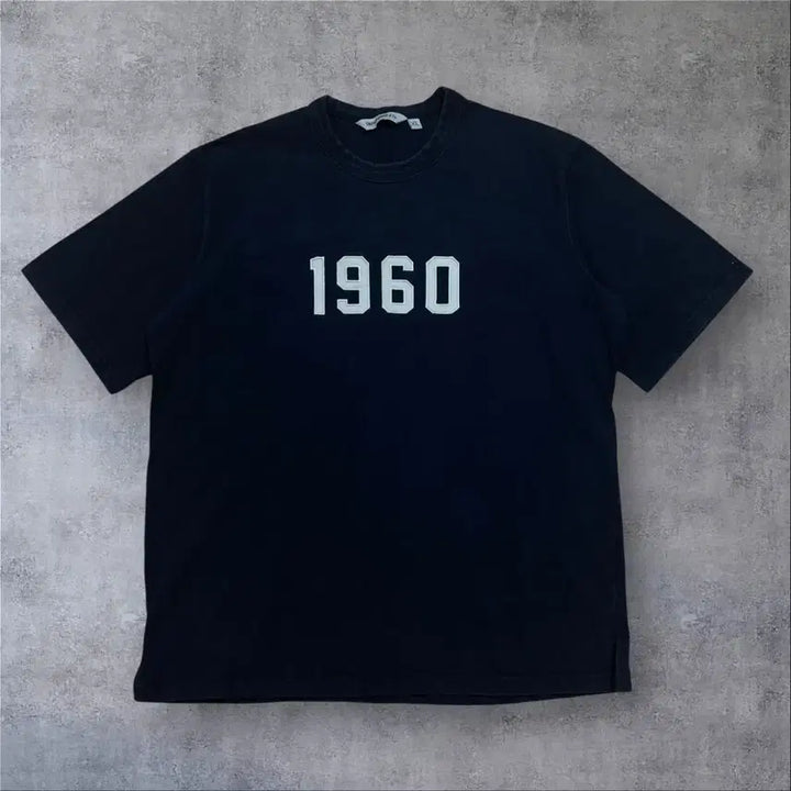 [SOLD OUT] 유니폼 브릿지 1960 로고 네이비 반팔티