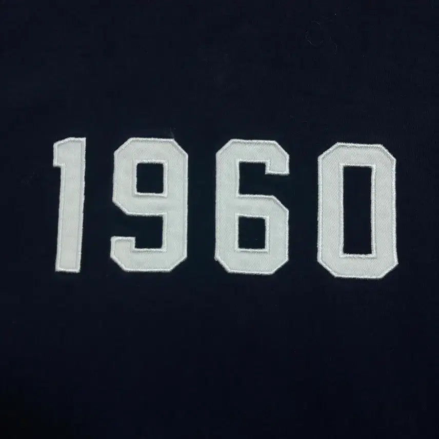 [SOLD OUT] 유니폼 브릿지 1960 로고 네이비 반팔티