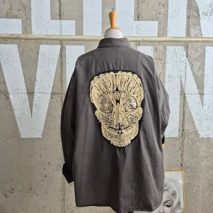 [SOLD OUT] 빈티지 스톤장식 셔츠