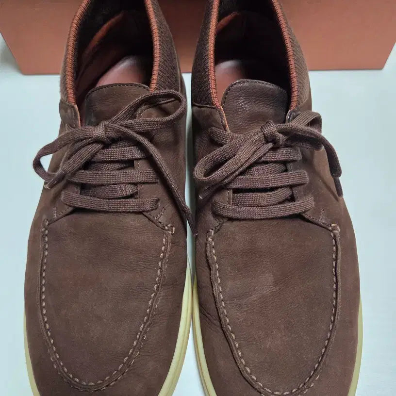 [SOLD OUT] 로로피아나 소호 워크 스니커즈