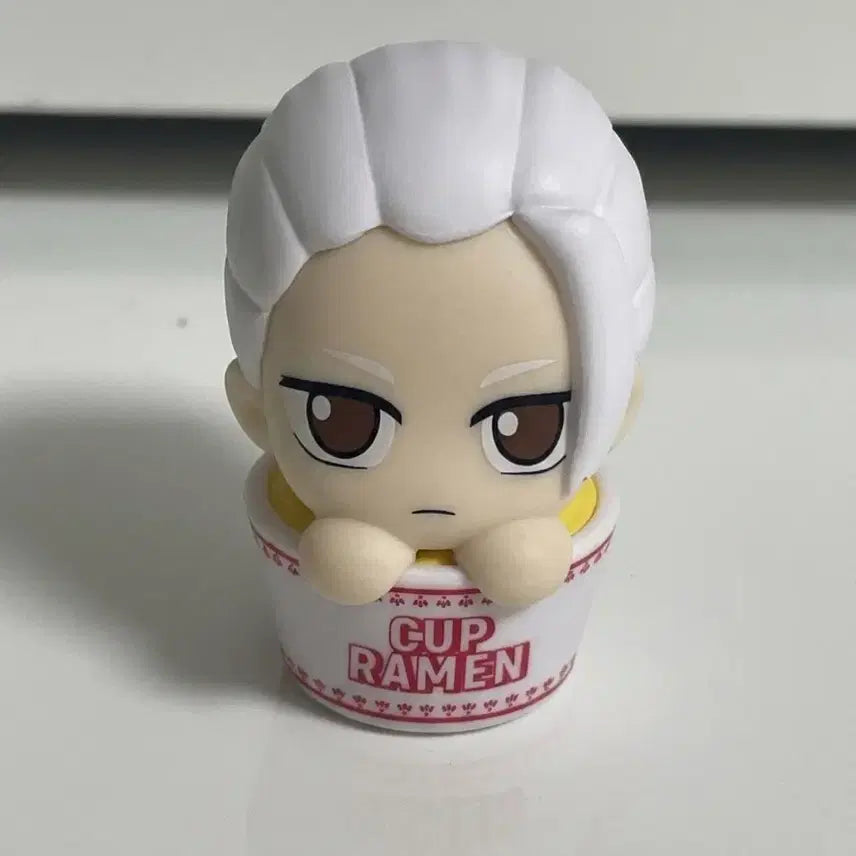 [BUNJANG] Sakamoto Days Shintaro Mini Cup Noodle Figure / 사카모토데이즈 미니컵라면 피규어 씬타로