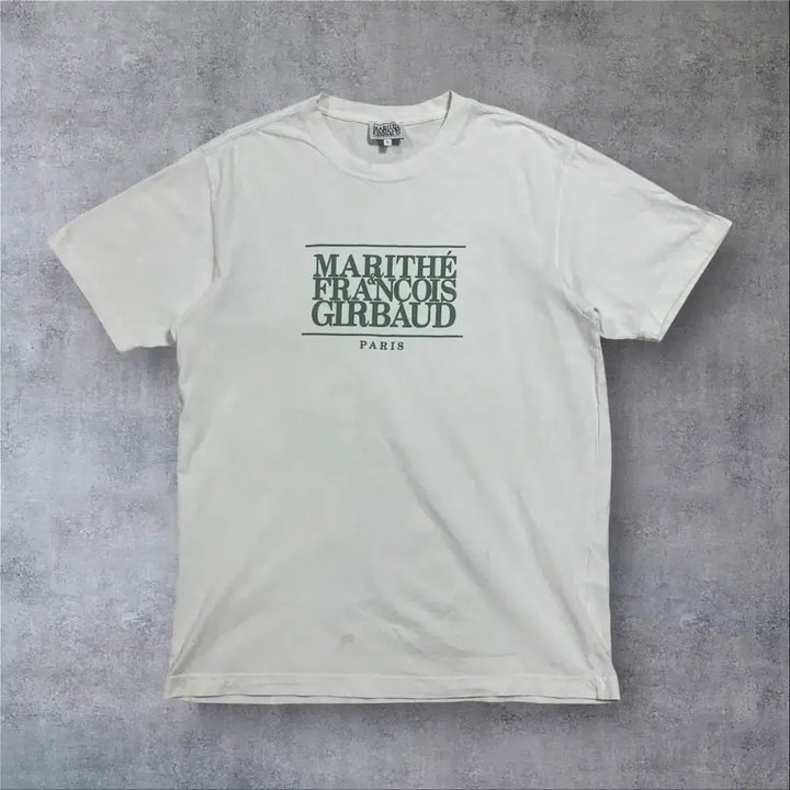 [SOLD OUT] 마리떼 프랑소와저버 스펠아웃 빅로고 화이트 반팔티