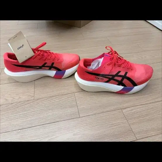 [SOLD OUT] 아식스 메타스피드 엣지 도쿄 레드 새상품
