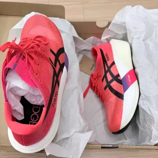 [SOLD OUT] 아식스 메타스피드 엣지 도쿄 레드 새상품