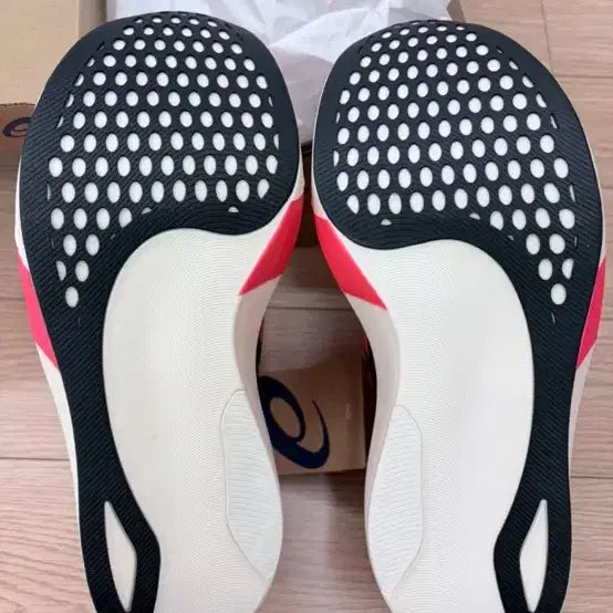 [SOLD OUT] 아식스 메타스피드 엣지 도쿄 레드 새상품