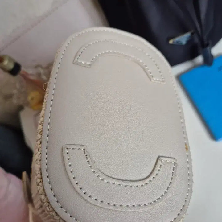 [BUNJANG] Ivory Rattan Bucket Bag / 아이보리 라탄 버킷백
