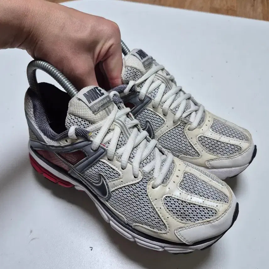 [BUNJANG] Nike Flywire Running Shoes - White/Red / 나이키 플라이와이어 런닝화 화이트/레드