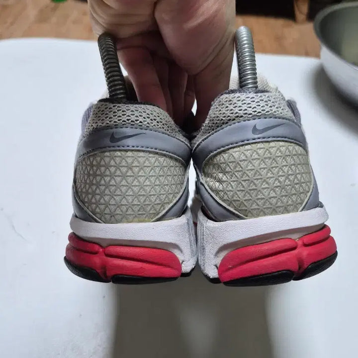 [BUNJANG] Nike Flywire Running Shoes - White/Red / 나이키 플라이와이어 런닝화 화이트/레드
