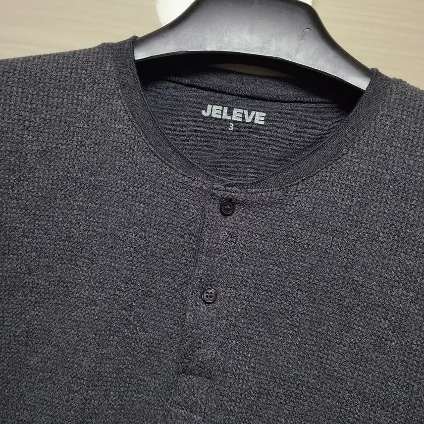 [SOLD OUT] JELEVE 제이엘브 차콜색 와플 반팔티
