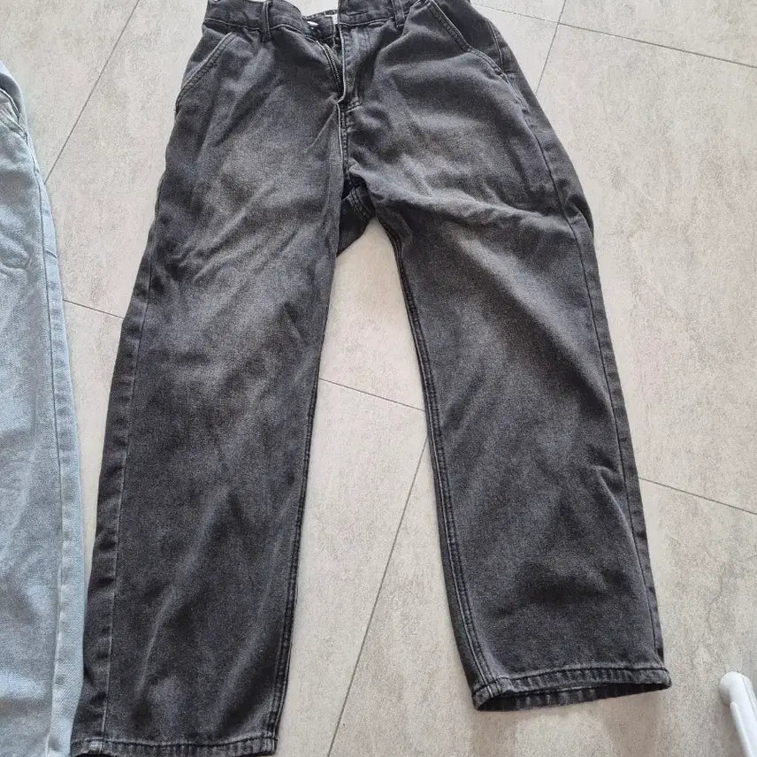 [BUNJANG] Brio Kid Semi-Wide Fit Jeans (2 Pieces) / Brio Kid 브랜드의 세미와이드핏 청바지 2개가격