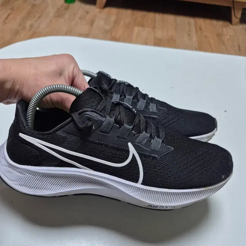 [BUNJANG] Nike Air Zoom Black Sneakers 260 / 나이키 에어 줌 블랙 운동화260
