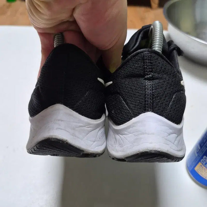 [BUNJANG] Nike Air Zoom Black Sneakers 260 / 나이키 에어 줌 블랙 운동화260