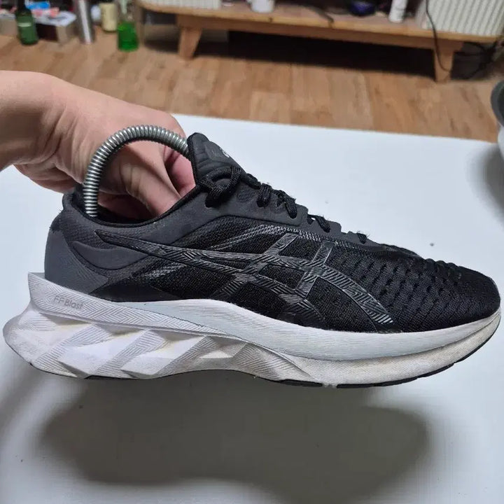 [BUNJANG] Asics Running Shoes Black Women&