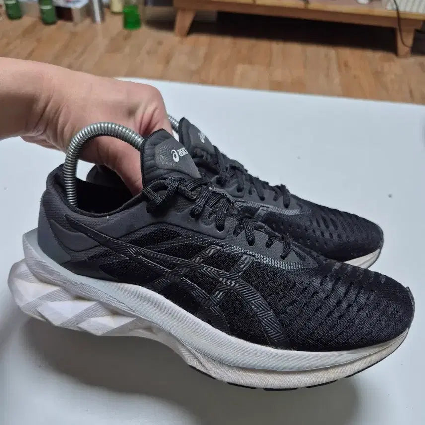 [BUNJANG] Asics Running Shoes Black Women&