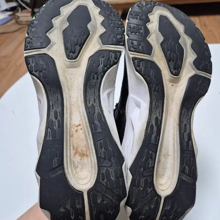 [BUNJANG] Asics Running Shoes Black Women&