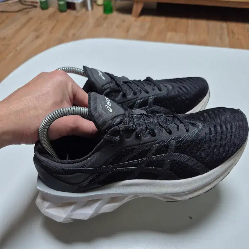 [BUNJANG] Asics Running Shoes Black Women&