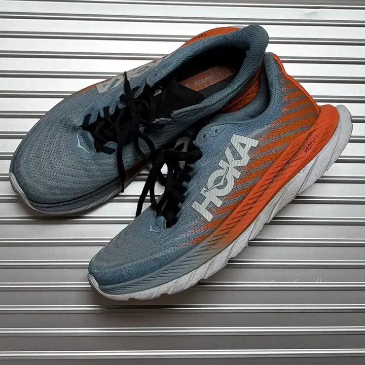 [BUNJANG] Hoka Mach Running Shoes / HOKA.호카.경량운동화.호카운동화.호카러닝화.런닝화.운동화.신발.마하