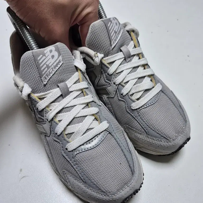 [BUNJANG] New Balance 480 Gray Sneakers 220 / 뉴발란스 480 회색 운동화 220
