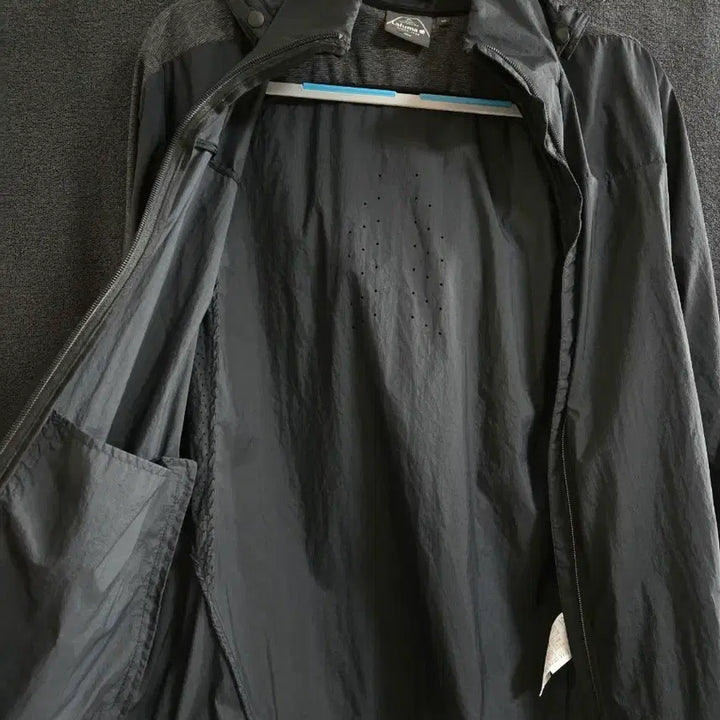 [SOLD OUT] 라푸마 남성 바람막이 등산잠바 95