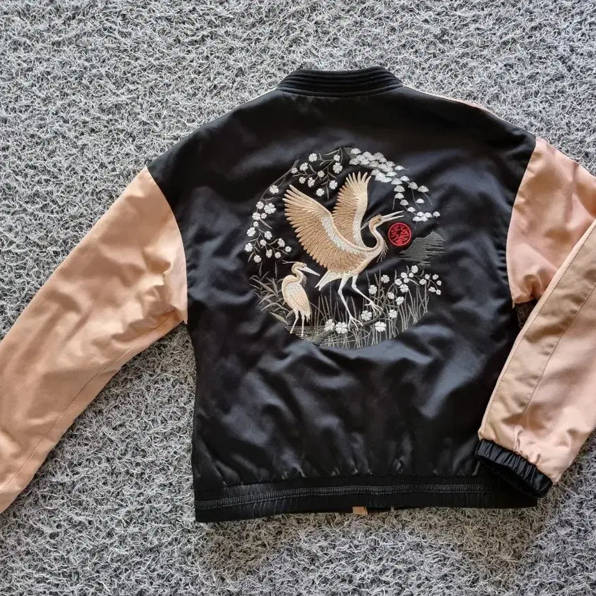 [SOLD OUT] 자라 봄버자켓