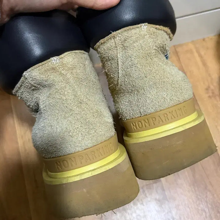 [BUNJANG] KinchxNonparking N-MILE Walker Boots / 킨치x논파킹 N-MILE  워커 270