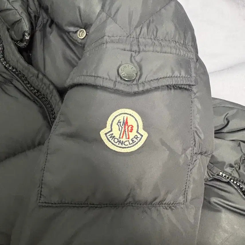 [BUNJANG] Moncler Himalaya Padded Jacket / 몽클레어 히말라야 패딩 1사이즈