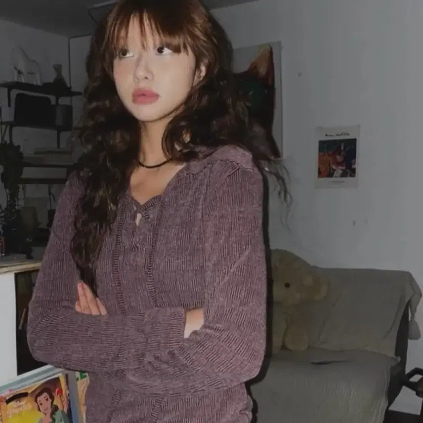 [BUNJANG] Douchi Douchi Eyelet Collar Knit Top / [free] 도우치도우치 시코로 아일렛 카라니트 에이블리