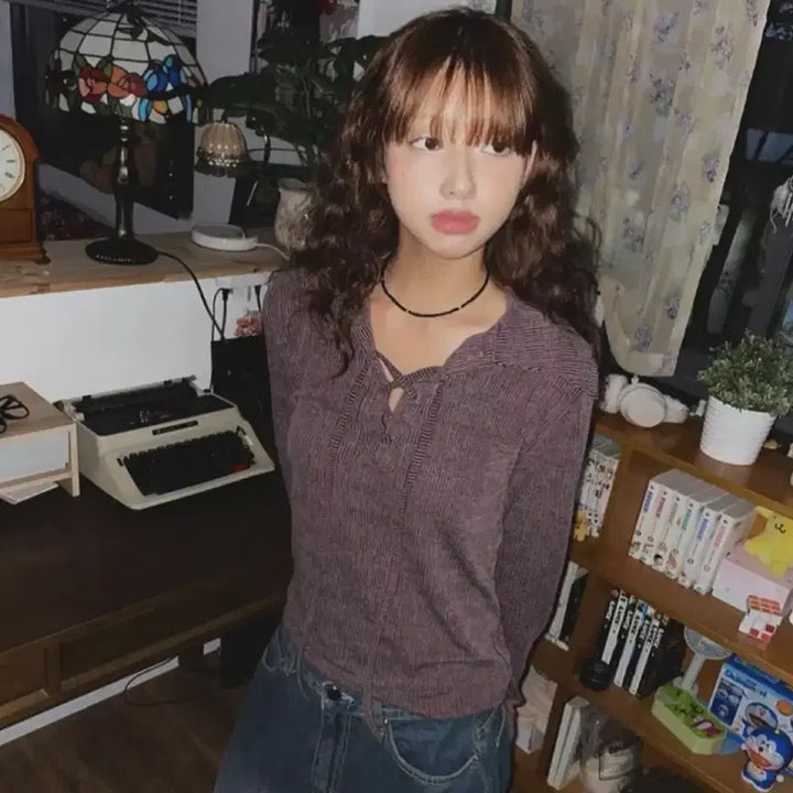 [BUNJANG] Douchi Douchi Eyelet Collar Knit Top / [free] 도우치도우치 시코로 아일렛 카라니트 에이블리