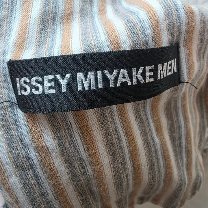 [BUNJANG] ISSEY MIYAKE MEN Striped Wide Pants / 스트라이프 와이드  팬츠ISSEY MIYAKE MEN 스트라이프