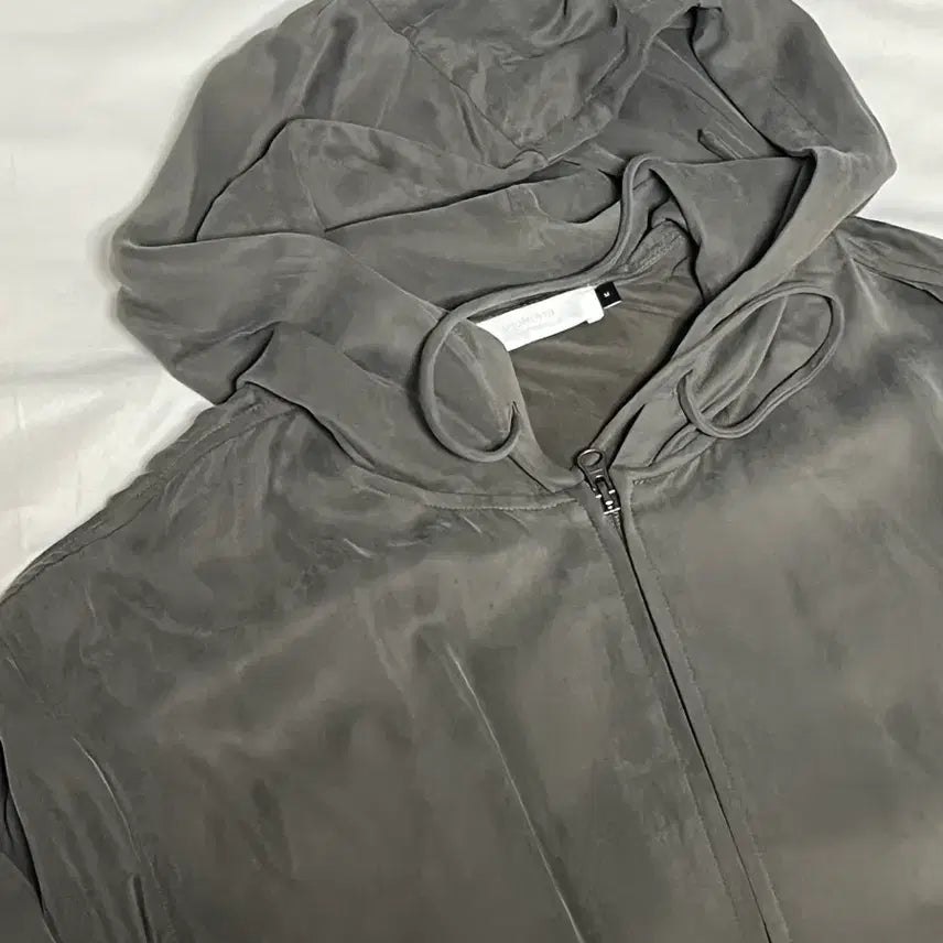 [BUNJANG] AMOMENTO Q-PRO Hoodie M / 아모멘토 큐프로 후디 M 브라운