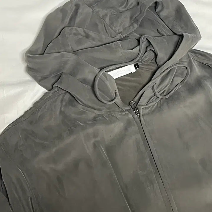 [BUNJANG] AMOMENTO Q-PRO Hoodie M / 아모멘토 큐프로 후디 M 브라운