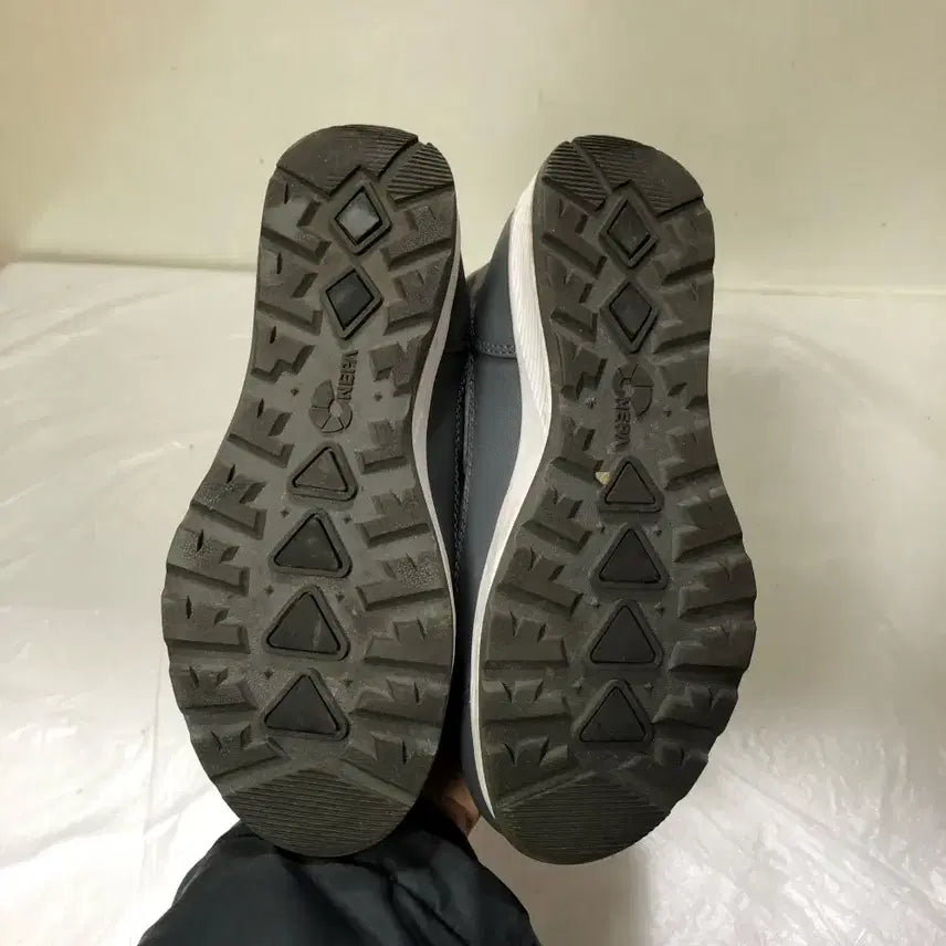 [BUNJANG] Nepa Winter Boots 240MM / 네파 겨울 부츠 240MM@9930