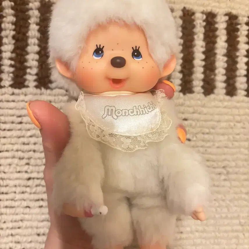 [BUNJANG] Monchhichi White Doll / 몬치치 화이트 인형