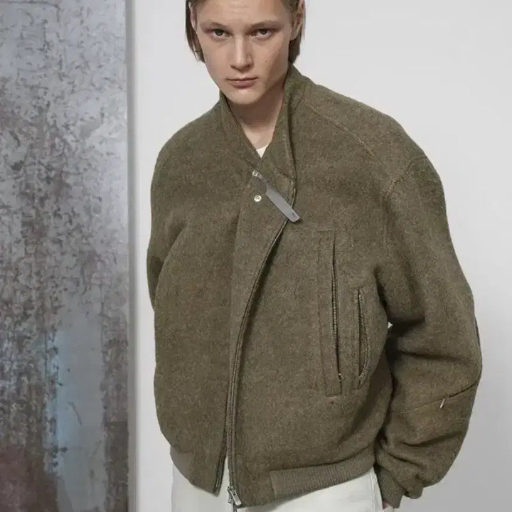 [BUNJANG] Yiyae Oblique Bomber Jacket M / yiyae 오블리크 봄버 자켓 M
