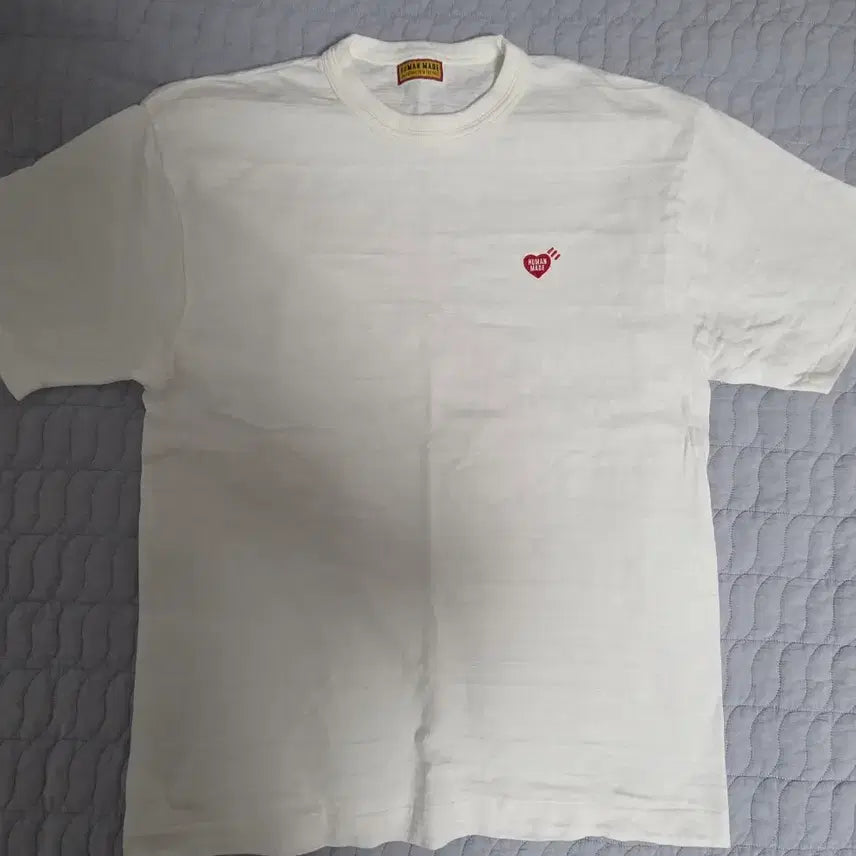 [SOLD OUT] HUMAN MADE 흰색 반팔 티셔츠 L