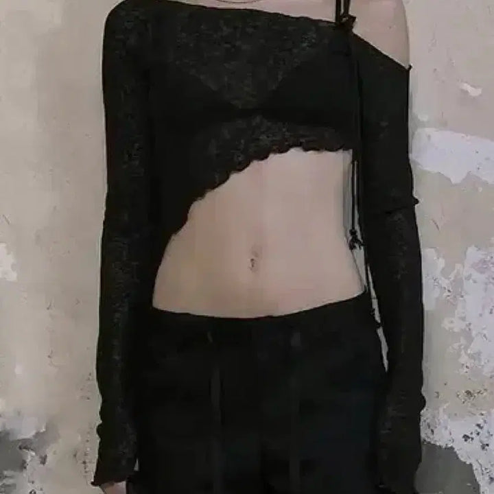 [BUNJANG] Bohemian Seoul Asymmetric Strap Sleeve Top / 보헤미안서울 언발란스 스트랩 슬리브 팔아요