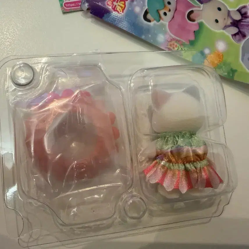 [BUNJANG] Sylvanian Families Baby Forest Fairy Cat / 실바니안 아기숲속요정 고양이