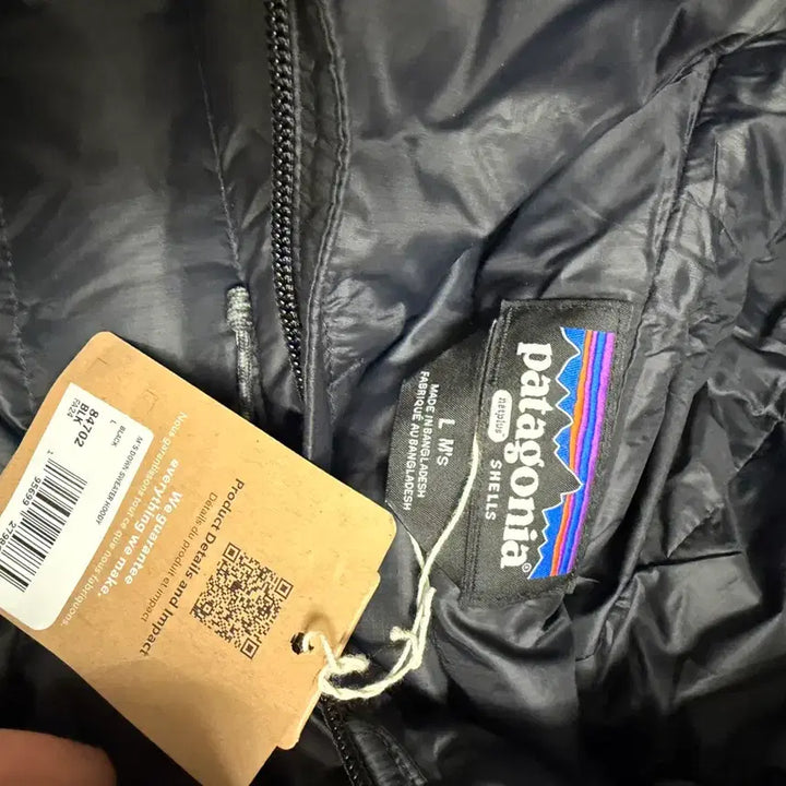 [SOLD OUT] 파타고니아 다운 스웨터 후디 블랙 L