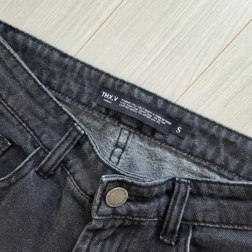 [BUNJANG] Imvely Black Washed Denim Pants / 블랙 워싱 데님 팬츠 임블리 바지