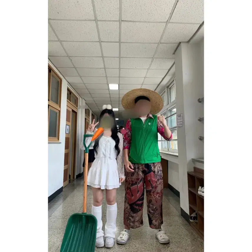 [BUNJANG] ses Graduation Photo Outfit Rental / 이벤트중) ses 졸업사진 _ 3벌 보유_ 졸사대여 _ 졸업사진 대여_