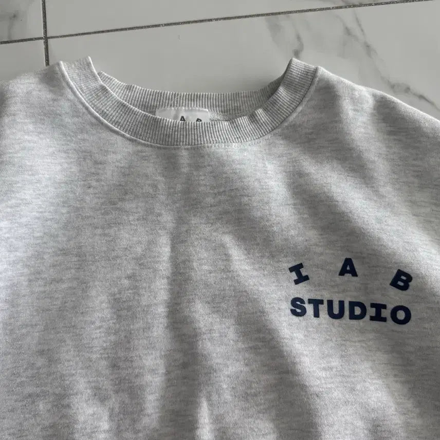 [BUNJANG] IAB Studio Melange Gray Sweatshirt XL / IAB STUDIO 멜란지그레이 맨투맨 XL