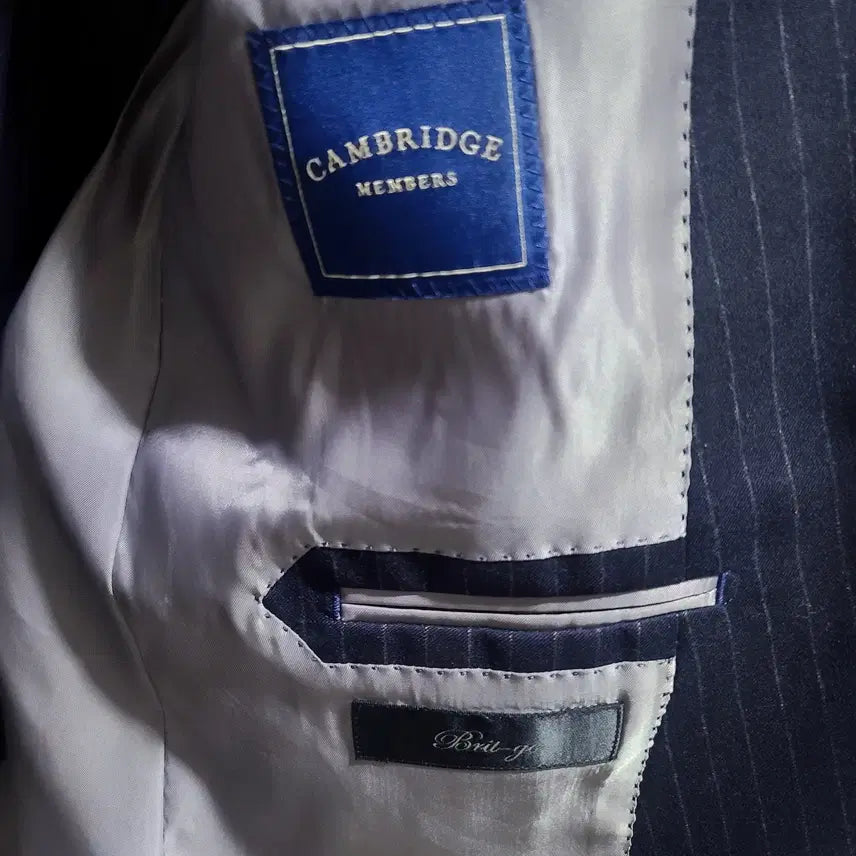 [BUNJANG] Cambridge Members Canónico Flannel Wool Wide Peak Lapel Suit / 캠브리지멤버스/이태리 까노니꼬 플란넬 울 와이드 피크드라펠 수트/100