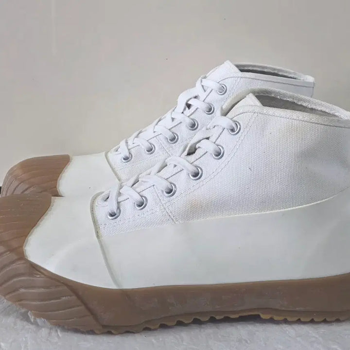 [BUNJANG] Moonstar All Weather White Camel Cream Shoes / [260] 문스타 올웨더 화이트카멜크림