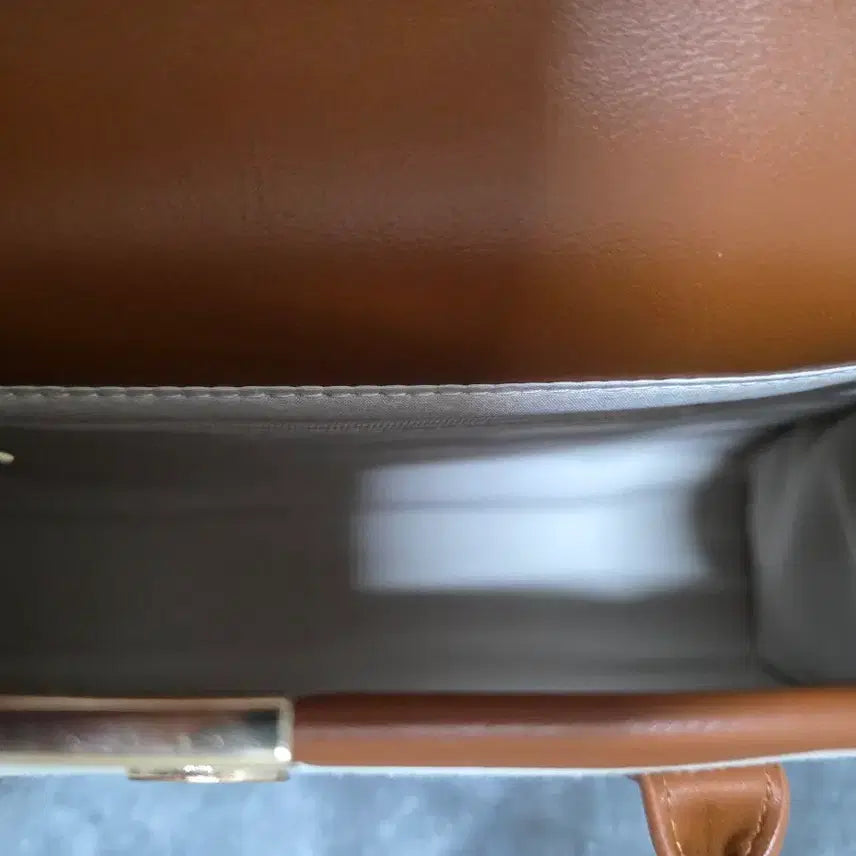 [BUNJANG] 8Seconds Shoulder Bag / 에잇세컨즈 숄더백 (무료배송)